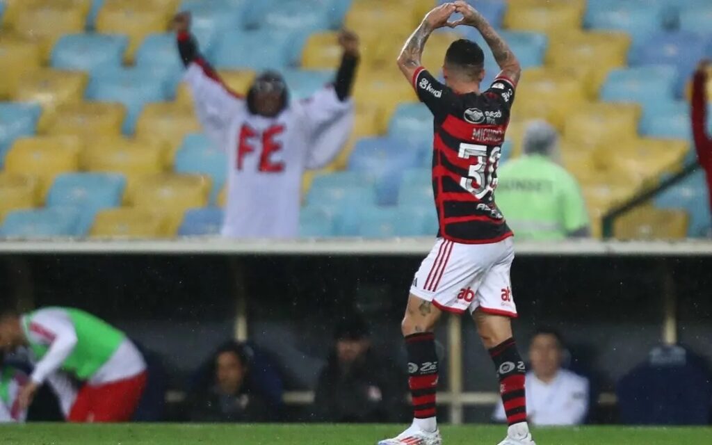 Flamengo ganha do Bragantino e já vira a chave para o Bahia