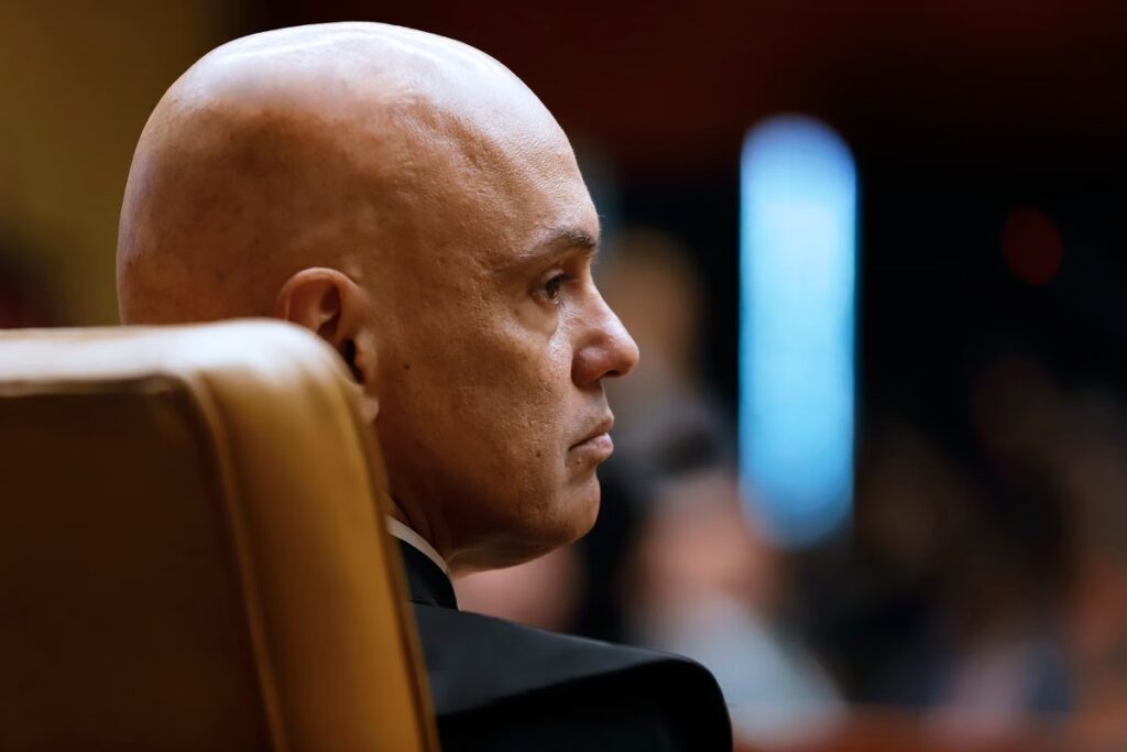 Deputados apresentarão, nesta segunda, pedido de impeachment de Moraes