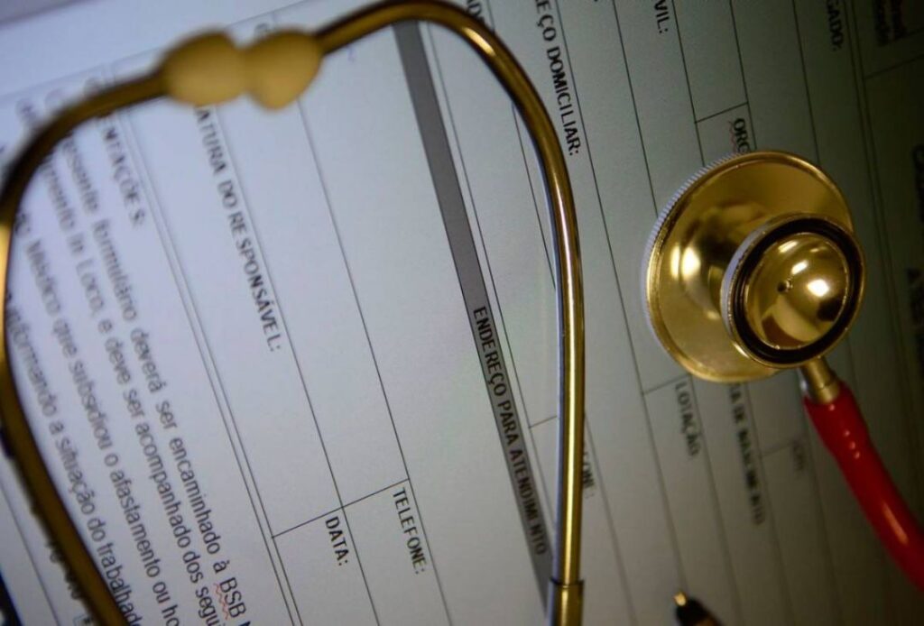 No Espírito Santo, plano de saúde poderá ter de disponibilizar contratos em meios digitais